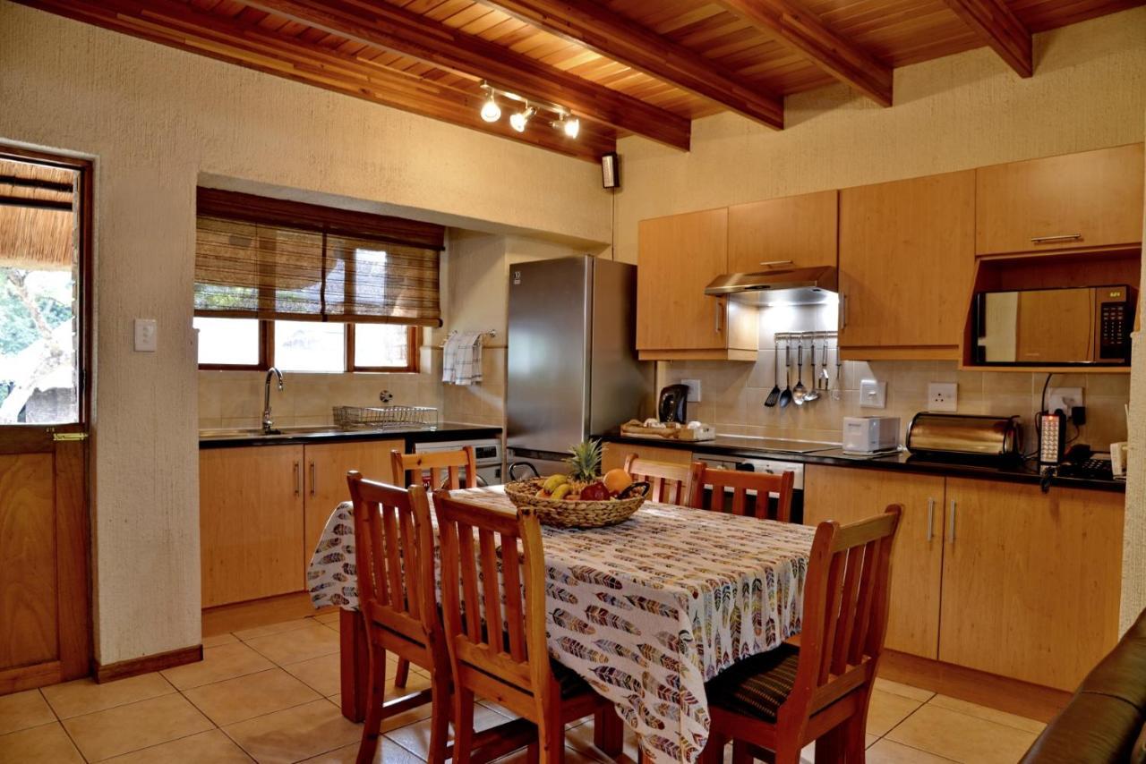 Cambalala - Luxury Units - In Kruger Park Lodge - Serviced Daily, Free Wi-Fi Hazyview Eksteriør bilde